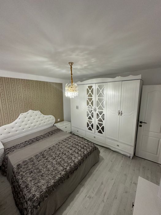 Apartament de vanzare 2 camere plus living