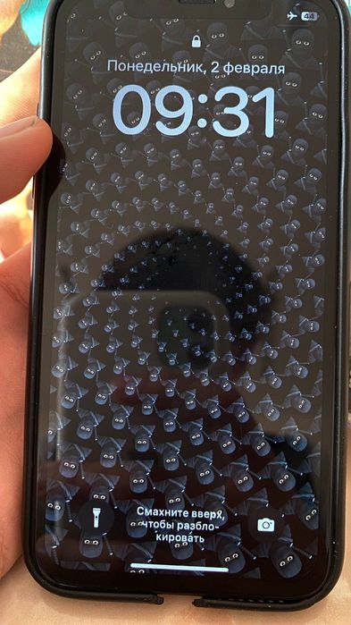 Продаю срочно айфон х