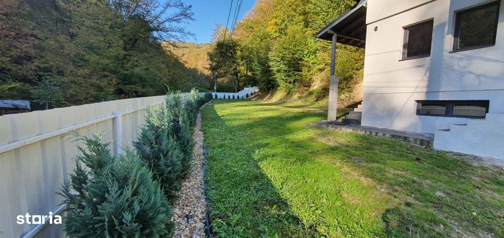 Vila tip casa pasiva, 285 mp + 47 ari teren, Valea Rosie – Baia Mare