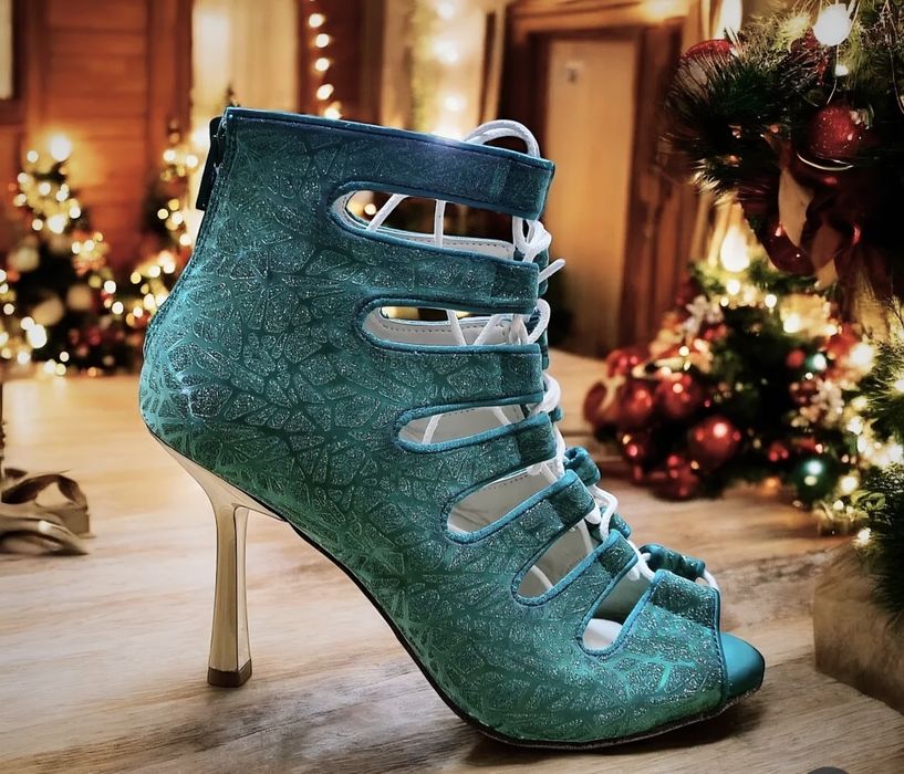 Танцевальные туфли Spica