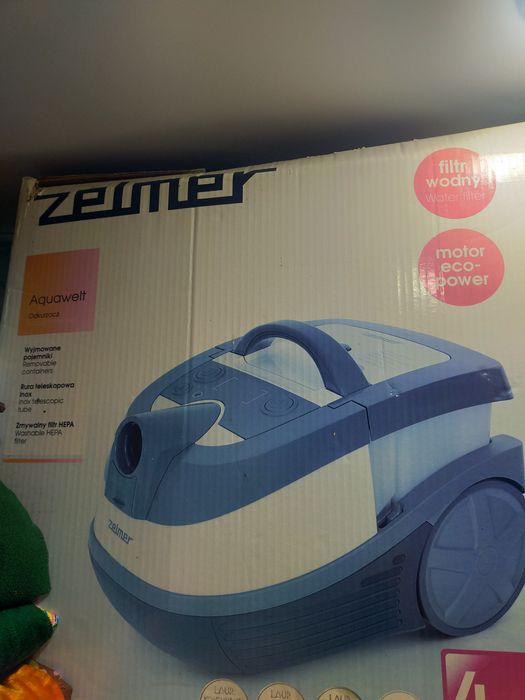 Продам моющий пылесос