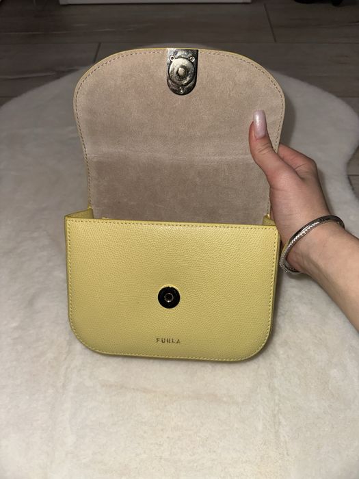 Чисто нова чанта ,,furla’’