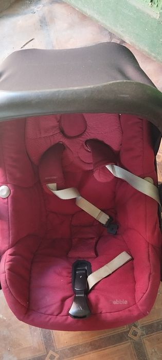Scoica bebe auto