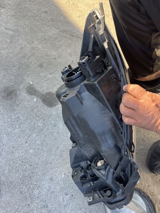 Фар Suzuki Swift 17- 2 бр ляв и десен