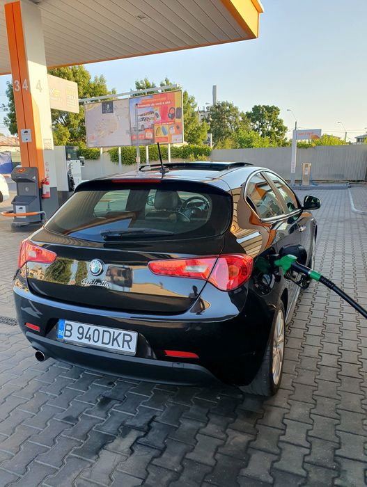 Alfa Romeo Giulietta 1.4 Turbo MultiAir 170 CP pachet quadrifoglio