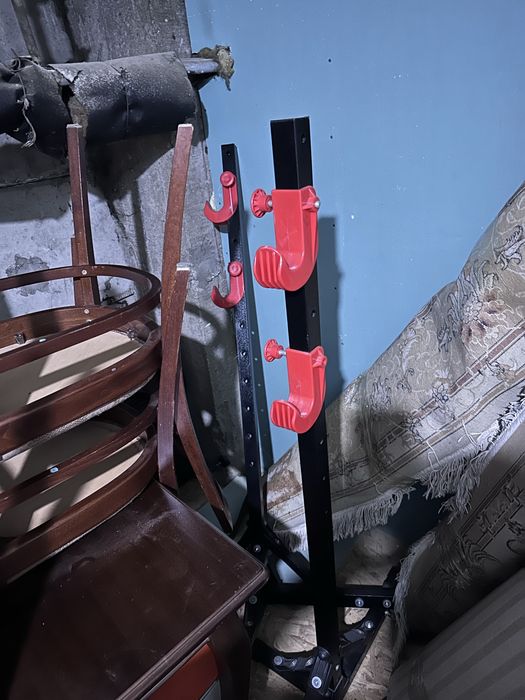 Продам стол (кухонный, обеденный)