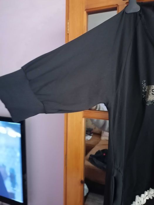 Няколко туники за жени