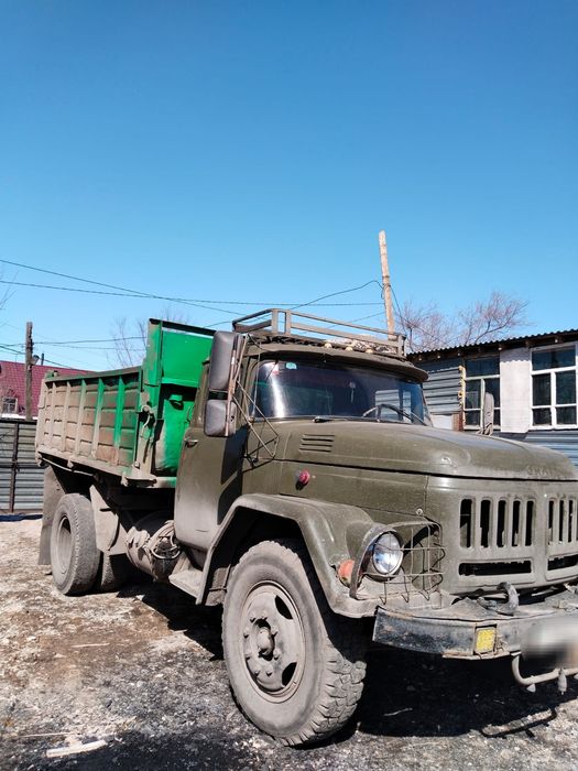 ЗИЛ                          -