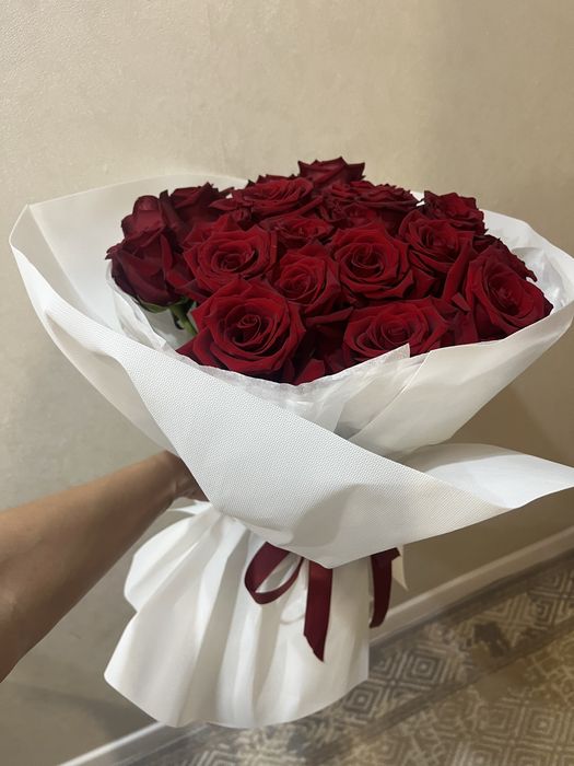 Продам букет роз 25 шт