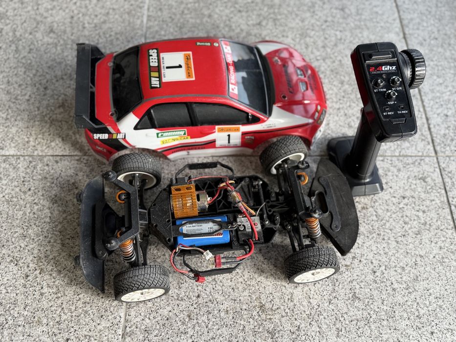 Automodel rc 1:12 brushed modificat de drift