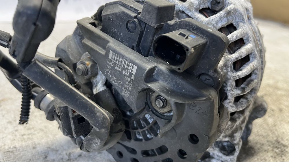 Volkswagen Golf 6 1.4 TSi 08- алтернатор