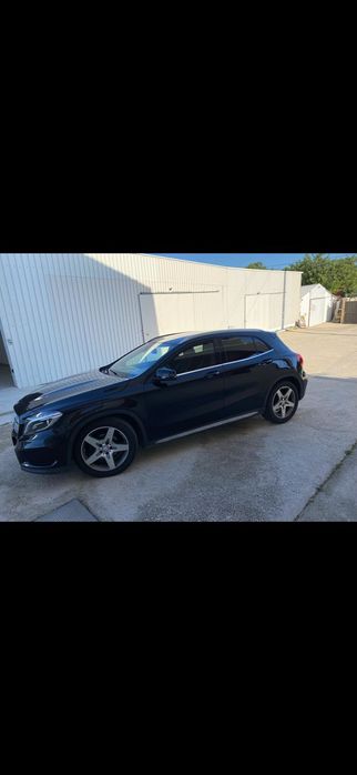 MERCEDES-BENZ GLA 2015 — imagine 2