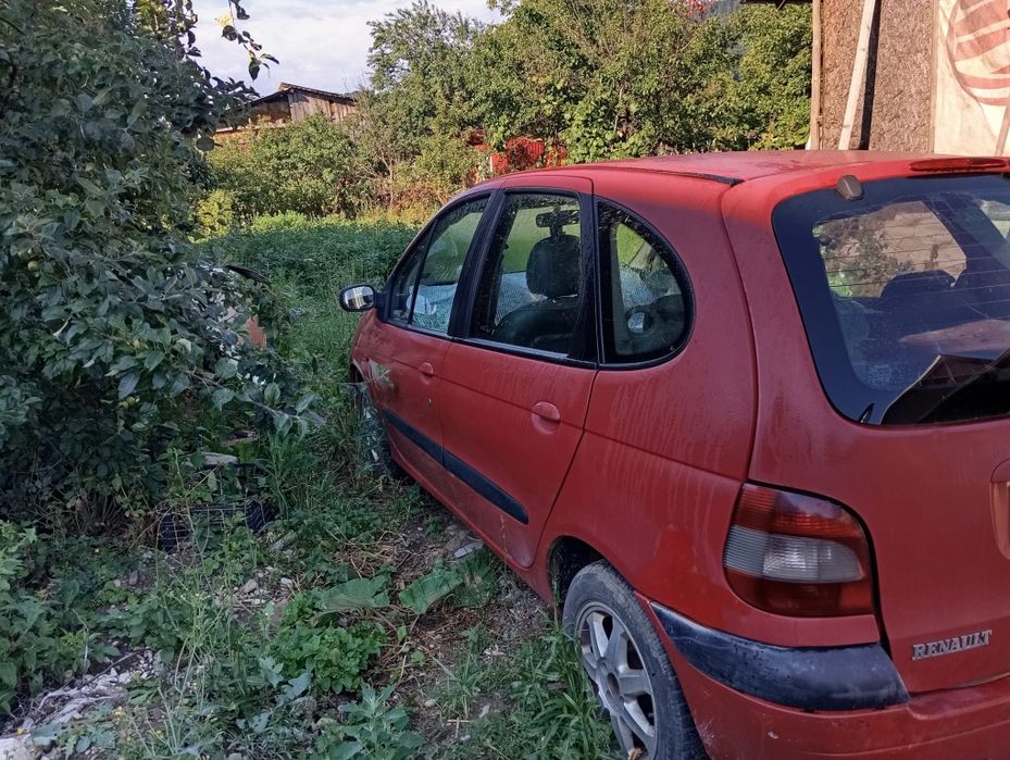 RENAULT Scenic 2002 — imagine 3