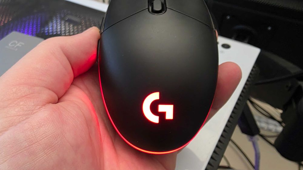 Мишка Logitech G102