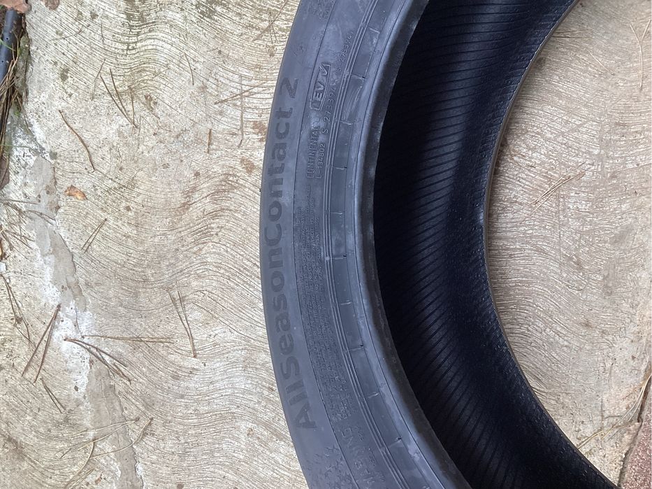 Set 4 buc Continental AllSeasonContact - 205/55/R17 (dot 2025 - noi)