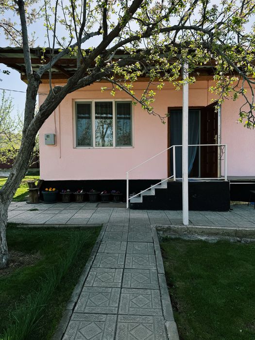 Продам уютную дачу в экологически чистом районе