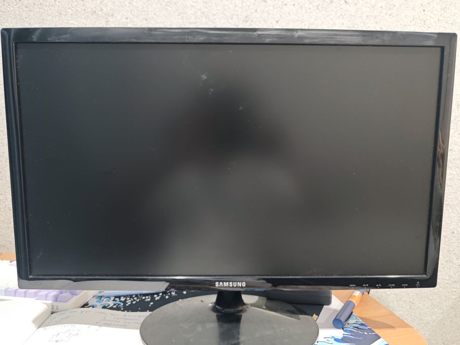 Продам монитор Самсунг