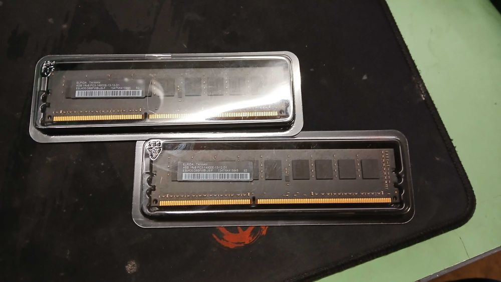 Продавам RAM памет DDR3 4GB 4бр
