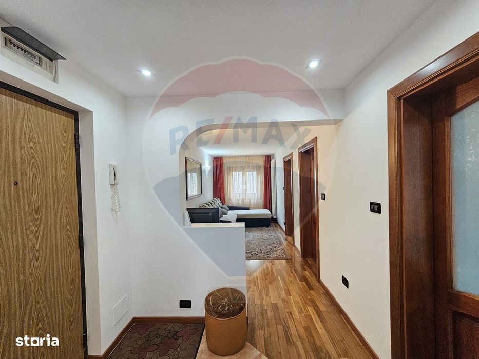 Apartament de vanzare in Cotul Mic