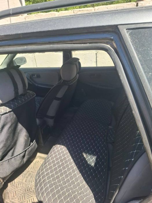 Продам Nissan Primera 1990