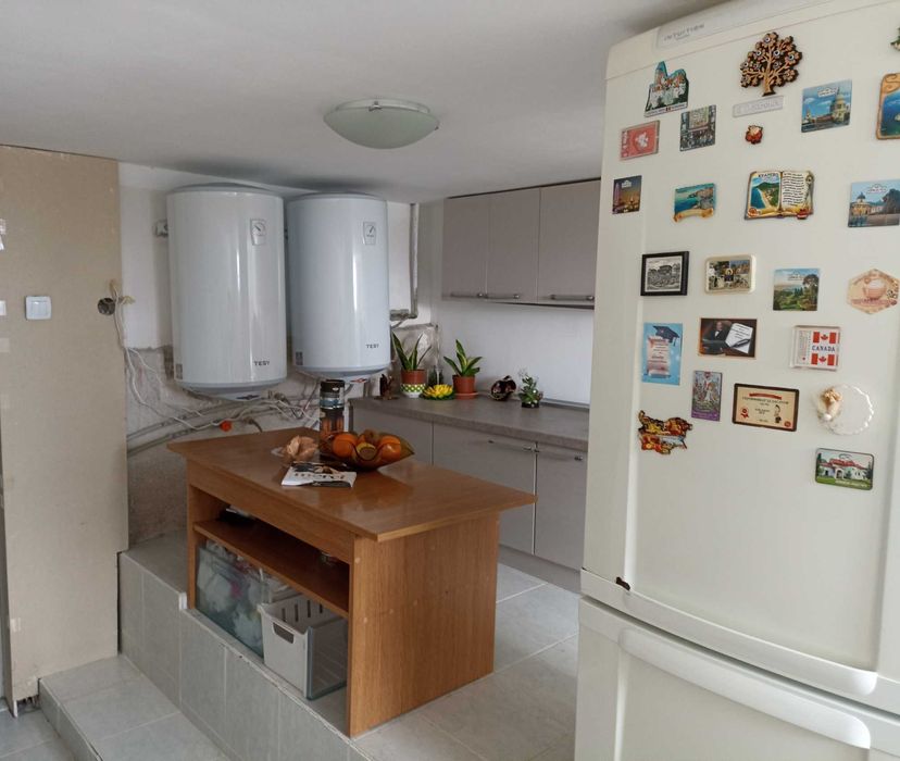 Продава се Къща в Кричим - 250 кв.м за 1080 €/кв.м - Снимка #2