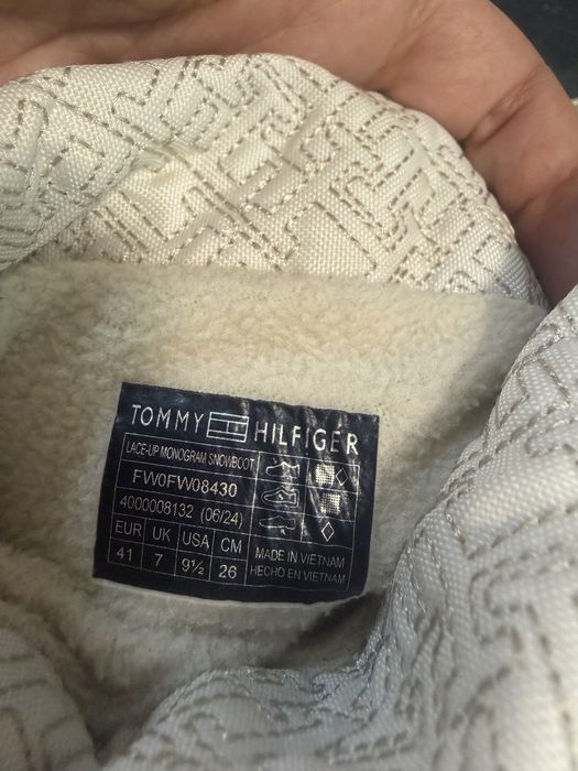 Апрески Tommy Hilfiger