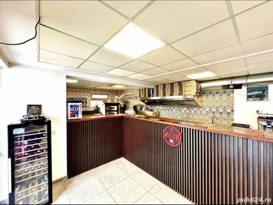 Spațiu comercial de închiriat complet utilat (bucătărie + pizzerie)