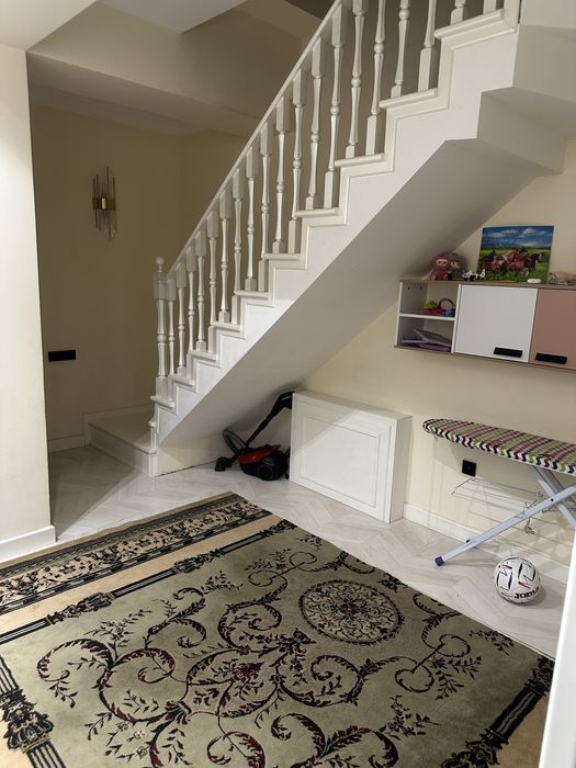 Zamona tuyxona ruparasi dupleks