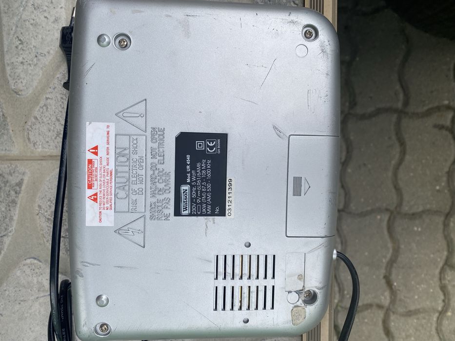 Radio Watson ,functioneaza  si cu baterii