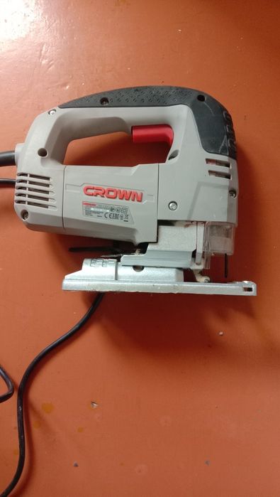 Продам лобзик Crow CT15189