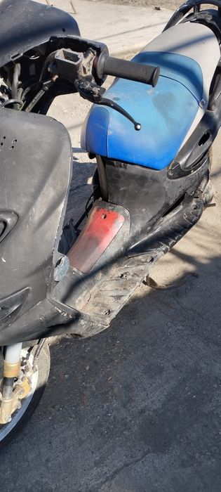 Vând scuter suzuki katana 80cc