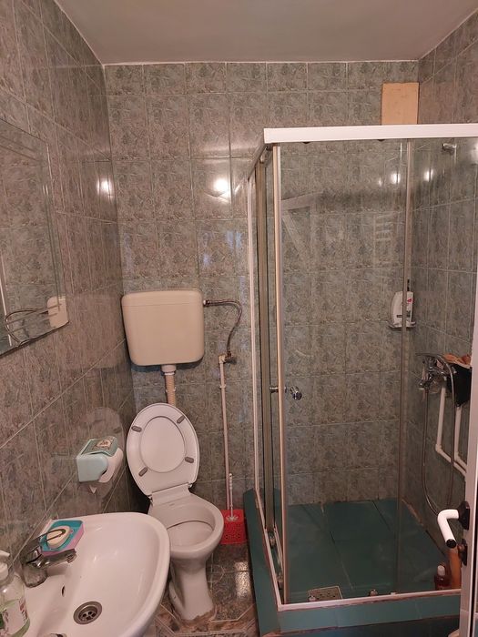 Casa de vanzare 200mp ,10 M deschidere