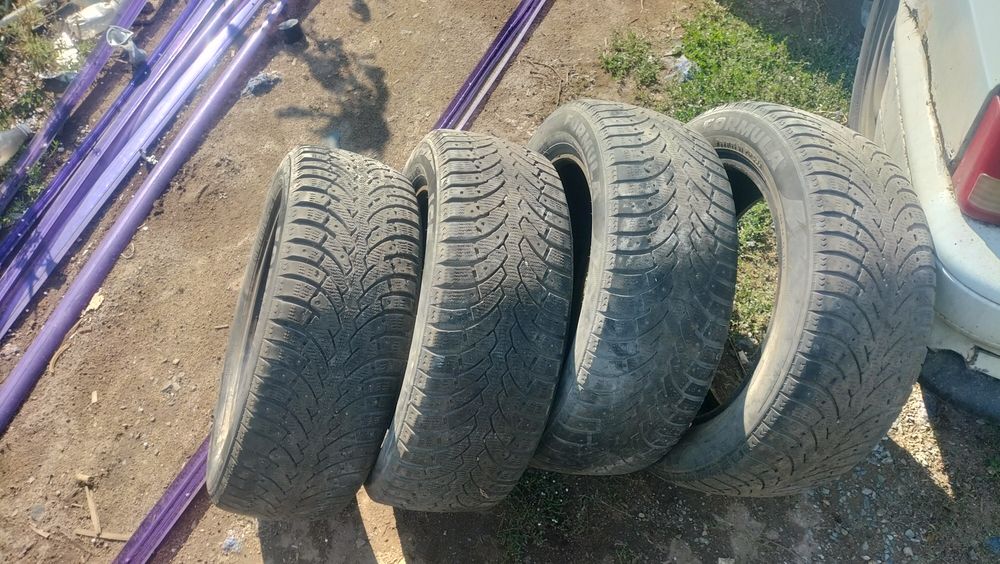 Продам 4 зимних балона на 16