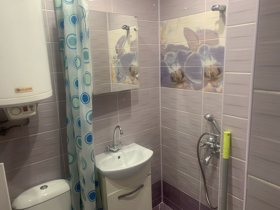 Дава се под наем Тристаен апартамент в Варна, Център - 68 кв.м за 433.5 € - Снимка #8