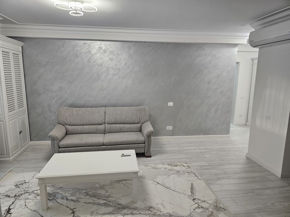 Inchiriez apartament 3 camere