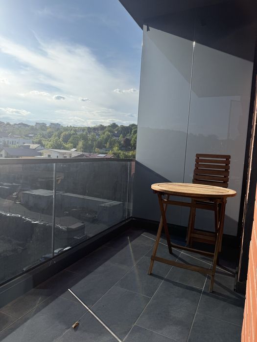 Inchiriez apartament 2 camere in complexul Freya Bucium