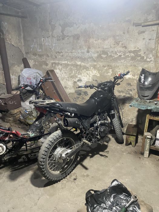 Продам эндурик.