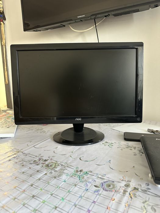 Монитор AOC 20″ — рабочий, хорошее состояние