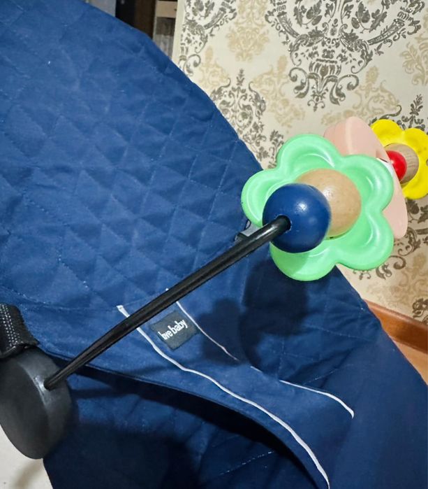 Шезлонг-качалка для ребёнка