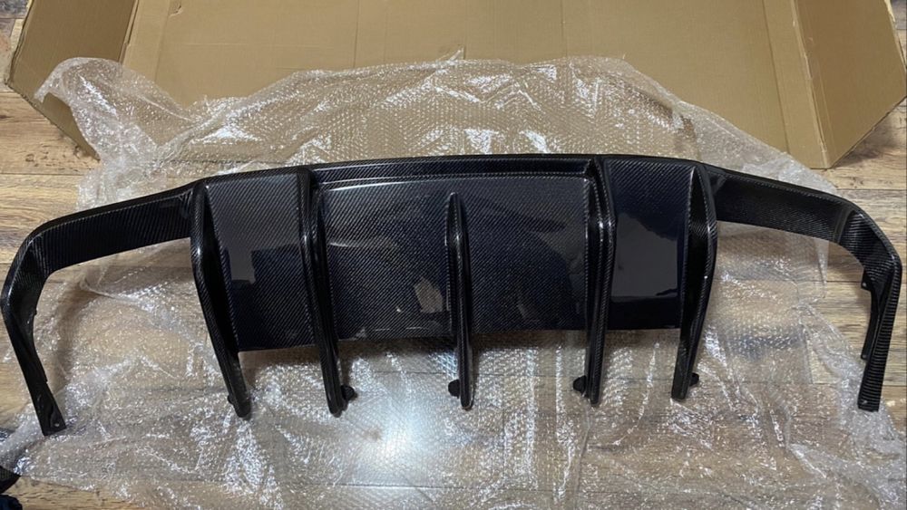 Дифузьор за CLS w218