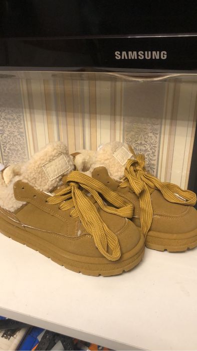 Зимния обувь желтые 36 размер