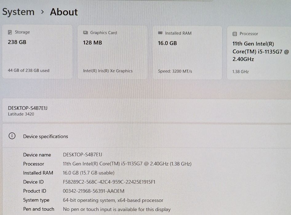 Dell 3420 display 14", intel i5, 16gb ram, 256gb storage, laptop nou n