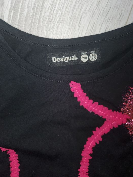 2 rochite Desigual, ca noi, Marime 7-8 ani. Dimensiuni in poze