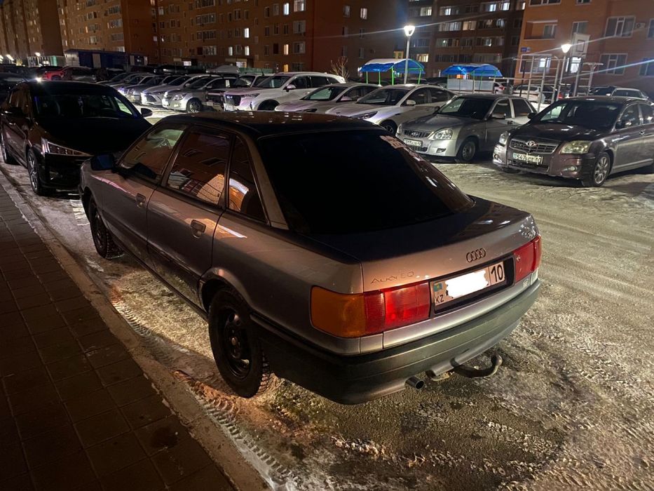 Ауди 80 б3 в хорошем состоянии