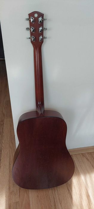 Акустична китара Squier by Fender