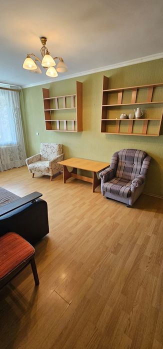 Продам 2 комн квартиру в районе Лакомки
