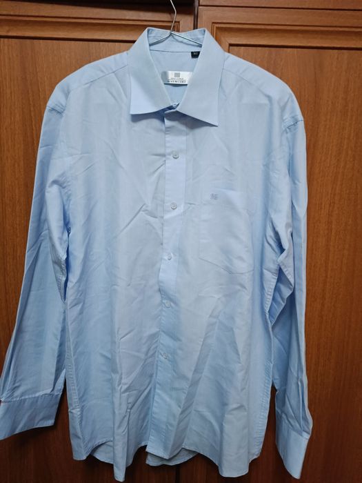 Продаётся Мужская рубашка