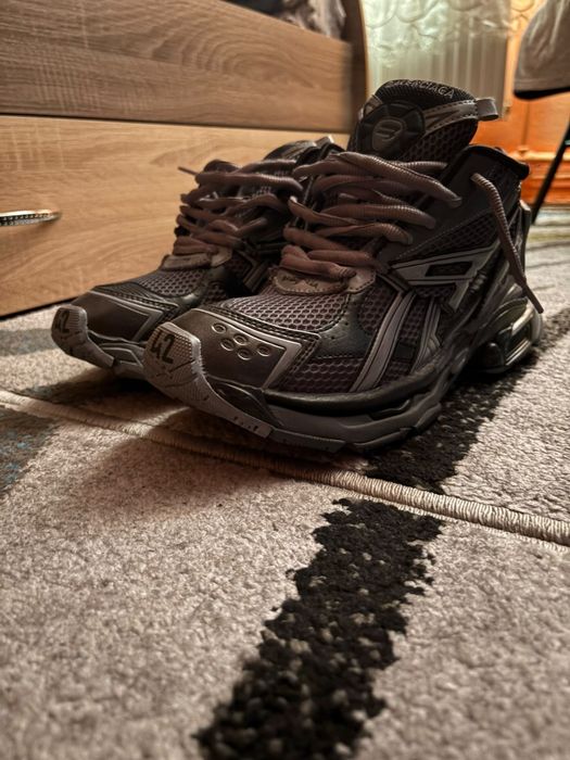 Pantofi sport Balenciaga Runner