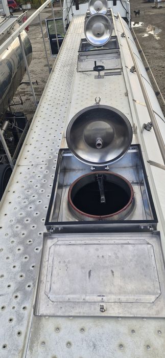 Cisternă inox lichide alimentare fabricație 2009