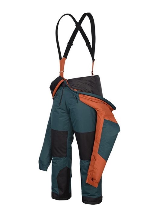 Комбинезон сноубордический